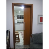 valor de porta de sala madeira pivotante Chácara do Piqueri